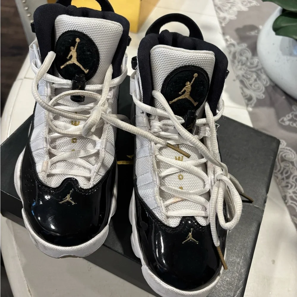 Jordan Retro Black and White Sneakers - Picture 4 of 11